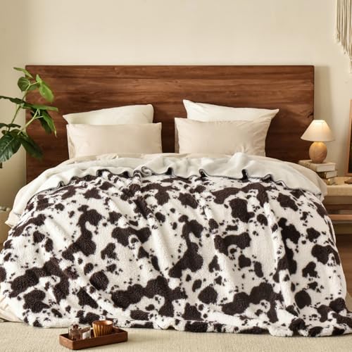 PHF Cute Cow Print Sherpa Blanket Twin Size for Girls Boys Teens Kids, Reversible Thick and Warm Blanket for Winter, Ultra Soft Fuzzy Animal Pattern Bedding for Bed Sofa Couch, 60x80, Brown - color: Brown, size: Twin(60"x80")
