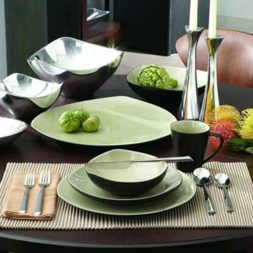 Nambe Tri-Corner Bowl | Chillable Salad Serving Bowl for Entertaining | 1 Quart Capacity - Measures at 7.5" x 4" | Serve Dips, Salsa, Appetizers, Olives, and Guacamole | Made Alloy - size: 7.5"