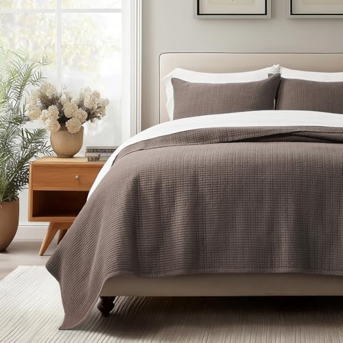 100% Cotton Modern Grid Stitch Quilt Set, King Size, Dark Brown | Pre-Washed Cotton Coverlet Bedspread, Oversized Lightweight 3-Piece Bedding Set for All Season, with 2 Pillow Shams - color: Dark Brown, size: King (110" X 94")