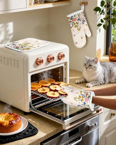 Miss Adola Cotton Oven Mitts and Pot Holders Sets, Meadow Bliss | Heat-resistant up to 350°F, Pure Cotton, Quilted Contact Surface, Stylish Design, with Hanging Loop, Ready to Gift Package - color: Meadow Bliss