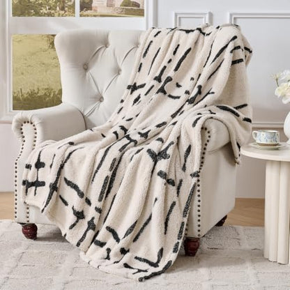 Minimalist Throw Blanket-Cozy Soft Lightweight Fuzzy Throw Blanket for Sofa, Couch, Bed & Chair,White, 50" x 60" - color: White
