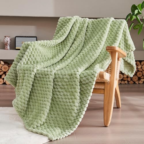 330GSM 3D Jacquard Queen Blanket for Bed, Sage Green, 90"x90" | Super Soft Plush Flannel Blanket; Lightweight Home Decor; Gift for Her; All-Season Comfort for Couch, Sofa and Bed - color: Sage Green, size: Queen(90"x90")