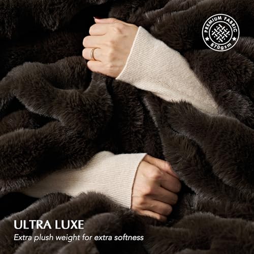 Faux Rabbit Fur Bubble Throw Blanket, 50"x60", Dark Brown | Ultra Soft, Luxury Faux Rabbit Fur Throw, Thick Warm Bubble Blanket, Cozy Fluffy Reversible, for Bed, Couch, Chair, Sofa - color: Dark Brown, size: 50"x60"