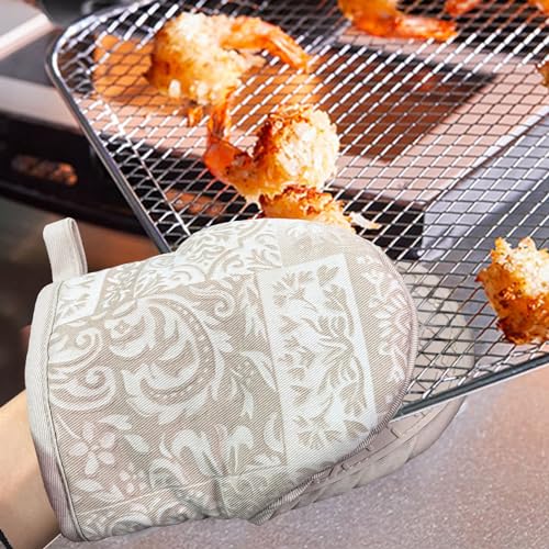 Mini Silicone Oven Mitts 2-Pack Set | Heat Resistant, Kitchen Mittens - color: Khaki, size: Mini Oven Mitts