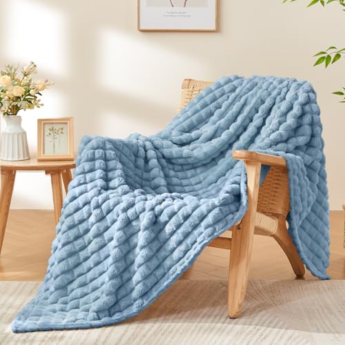 BEDELITE 3D Checked Blue Fleece Throw Blanket for Couch, 50x60 Inches | Soft Warm Fuzzy Fluffy Blanket for Bed Sofa, Lightweight Plush Cozy Blankets for Home Room Decor, Gift for Women, All Season - color: Blue, size: Throw(50"x60")