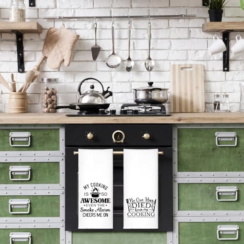 No One Has Died from My Cooking Kitchen Towels 2 Pack, Kitchen Towels Set for Cooking Enthusiasts, Halloween Birthday Gifts for Wife Chefs Cooking Lovers, Fun Dish Towels with Sayings - color: No One Died