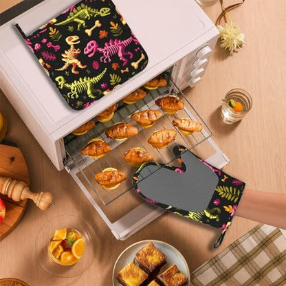 Dinosaur Skeleton Oven Mitts and Pot Holders Sets Non-Slip Silicone Surface for BBQ Gloves,Kitchen,Cooking,Baking,Grilling - color: Dinosaur Skeleton