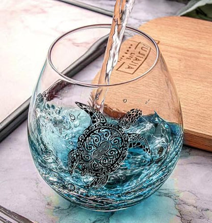 Physkoa Sea Turtle Gifts for Women-13.5oz Sea Turtle Wine Glasses set of 2 - Crackle teal design turtle wine glasses-Hand blown Stemless Wine Glass - turtle lovers Gifts for Birthday，Mothers Day - color: Bluck（2 Count）