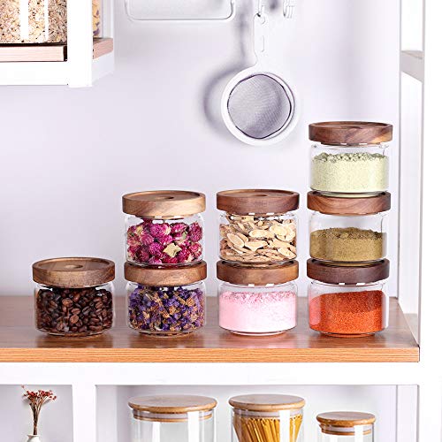 Tzerotone 8 Pcs Spice Containers - 8.5oz Glass Spice Jars With Acacia Airtight Lid and Labels - Stackable Empty Round Spice Bottles for kitchen Seasoning, coffee bean, tea, suger, herbs - color: clear