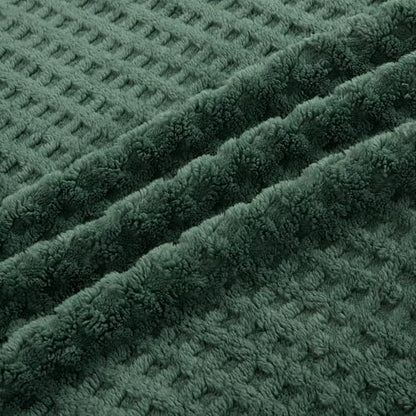 Soft Cozy Fuzzy Fleece Queen Size Blanket, Waffle Bronze Green, 90x90 Inches – Lightweight, Fluffy, and Warm 3D Jacquard All-Season Blanket for Bed, Couch, Sofa, Camping, and Travel - color: Waffle Bronze Green, size: Queen (90" x 90")