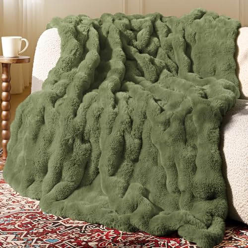 Ultra Soft Cozy Faux Fur Throw Blanket, Fuzzy Plush Thick Bubble Blanket, Oversize Luxury Fluffy Blanket for Couch, Sofa, Bedroom, and Living Room,50x60 Inches,Green - color: Green, size: Throw
