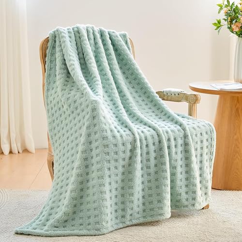 NEWCOSPLAY 3D Waffle Checkered Flannel Twin Blanket, New Sage, 60"x80" | Super Soft Cute Lightweight Decorative Premium Silky Fleece Blanket for Couch Sofa Bed, Gift for Women Men, All Season Use - color: New Sage Green, size: Twin(60"x80")