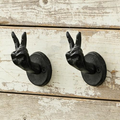 Heavy Duty Black Cast Iron Wall Hooks, 2 Pack, Peace Sign Hand Shape Wall Mounted Hangers, Sturdy Coat Hooks for Entryway, Bathroom, Bedroom, for Towels, Robes, Keys, Hats, Bags - color: Victory