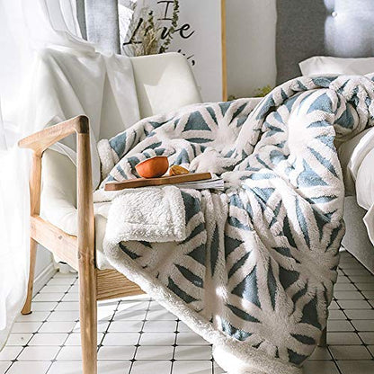 Ultra Plush Super Soft Lightweight Sherpa Throw Blanket 60''x50'' Cozy Luxury Light Blue Blanket for Bed Couch Warm Fuzzy Blanket - color: C-light Blue, size: 50''x60''