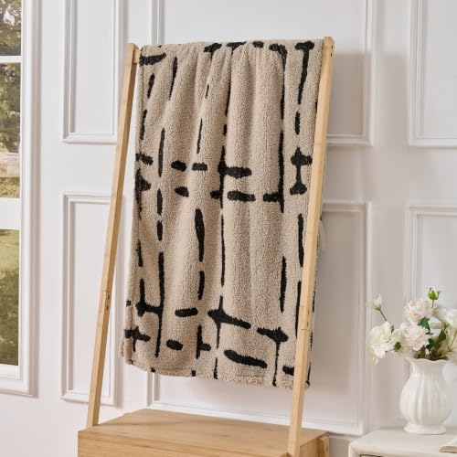 Minimalist Throw Blanket-Cozy Soft Lightweight Fuzzy Throw Blanket for Sofa, Couch, Bed & Chair,Beige, 50" x 60" - color: Beige 2