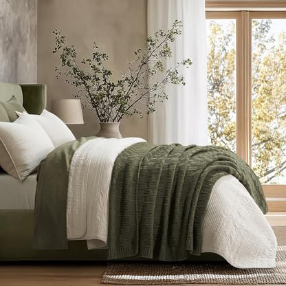EVERGRACEHOME Modern Checkered Chenille Throw Blanket, 60x80, Olive Green | Lightweight Warmth, All-Season Breathability, OEKO-TEX certified, Timeless Grid Pattern, Farmhouse Throw for Couch, Bed, Sofa - color: Olive Green, size: 60" X 80"