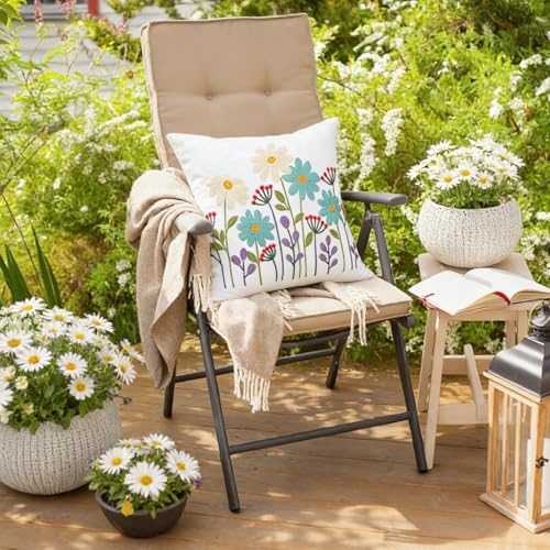 Hahafelt 2Pcs Spring Floral Embroidered Decorative Throw Pillow Covers 18"x 18" Daisy Flower Pillow Covers with Zipper Farmhouse Cushion Cases for Bed Couch Sofa Living Room Bedroom Decor Gift - style: Daisy
