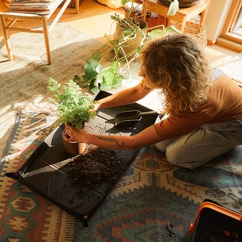 Fiskars 32.5" x 17.5" Large Repotting Mat for Indoor Garden Transplanting - size: 32.5" x 17.5"