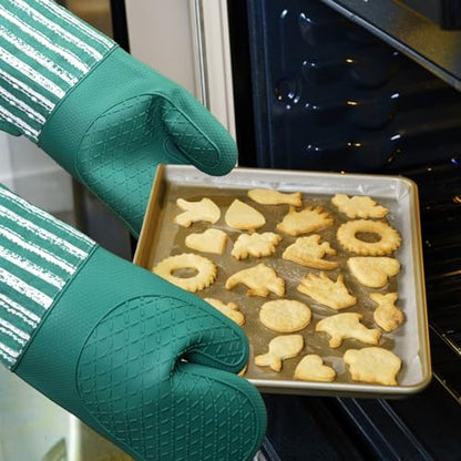 Alselo Silicone Oven Mitts Heat Resistant 932℉ with Waterproof & Non-Slip | Kitchen Mittens Set of 2,Extra Long 7.5"x15" Gloves with Soft Cotton Terry Lining for Baking Cooking BBQ (Emerald Green,2) - color: Emerald Green