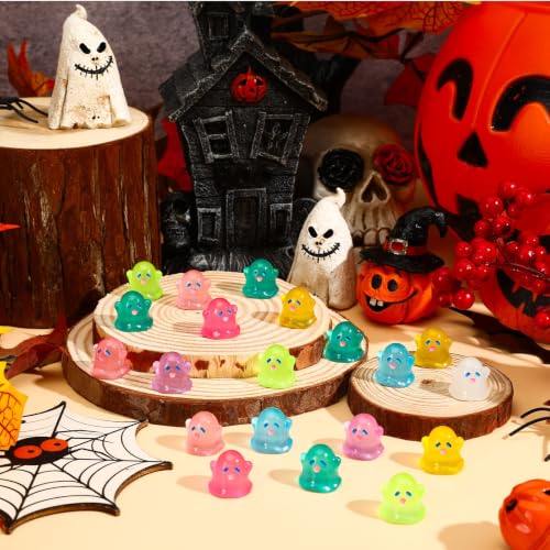 JUNEBRUSHS 50 Pcs Halloween Mini Ghost, Luminous Ghost Figurines Miniature Ornaments Glow in The Dark for DIY Crafts Party Gifts Landscape Decorations - style: Ghost Style