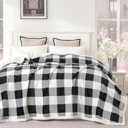PU MEI Sherpa Fleece Throw Blanket 80" x 90" Reversible Plush Fluffy Large Big Blanket Lattice Flannel Blankets for All Season Use, Black and White - color: Black and White, size: 80"*90"