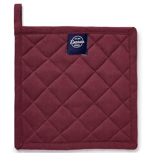 Encasa XO Pot Holders, Quilted Kitchen Hot Pads 8"x8" Maroon | 100% Heavyweight Cotton | Quilted Insulation | Multipurpose Trivets & Hot Pads | Hanging Loop | Set of 2 - color: Maroon