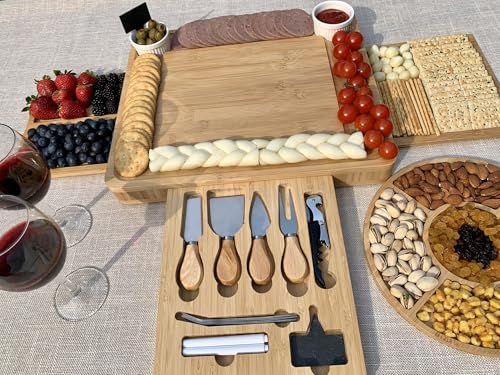Custom Bamboo Charcuterie Platter – Engraved Cheese Board with Utensils – Personalized Wedding, Birthday, Housewarming & Thanksgiving Gift - color: Design #30