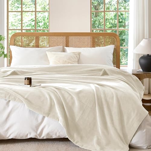 CHUFFED Cotton Waffle Blanket Queen Size - Plush Milk Velvet & Reversible Waffle Weave,Anti-Static 500Gsm Design，Thick Cozy Soft Winter Blanket for Bed, Couch, Sofa - Beige, 90x90 Inches - color: Beige, size: Queen