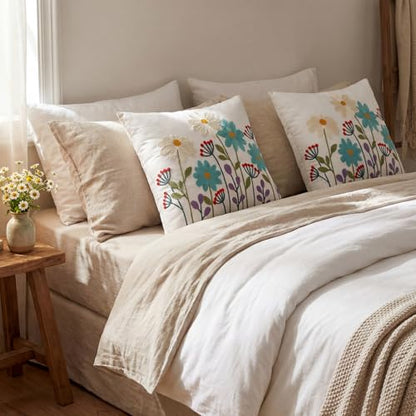 Hahafelt 2Pcs Spring Floral Embroidered Decorative Throw Pillow Covers 18"x 18" Daisy Flower Pillow Covers with Zipper Farmhouse Cushion Cases for Bed Couch Sofa Living Room Bedroom Decor Gift - style: Daisy
