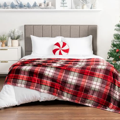 PAVILIA Throw Blanket | Holiday Christmas Red Fleece Blanket | Soft, Plush, Warm Winter Cabin Throw, 50x60 (Red Green Plaid) - color: Holiday - Plaid Red, size: 50 X 60 Inches - Throw