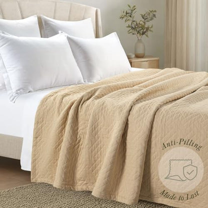 Threadmill Luxury Cotton Blankets for Queen Size Bed | All-Season 100% Cotton Queen Size Blanket | Criss Cross Jacquard Cozy Lightweight, Soft Breathable Coverlet fits Full Size Bed, 90x92 | Beige | 100% Cotton, Jacquard Pattern, 90x92 in, Breathable, All