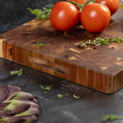 Extra-Large Acacia Wood Cutting Board with Built-In Handles – Checkered End-Grain Butcher Block, Reversible Chopping Board for Meat, Bread & Vegetables – Premium Heavy-Duty Chef Board