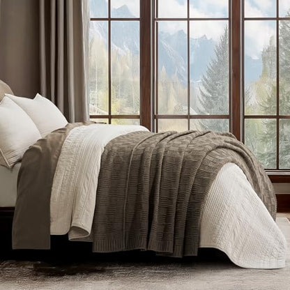 EVERGRACEHOME Modern Checkered Chenille Throw Blanket, 50x60, Mocha Brown | Lightweight Warmth, All-Season Breathability, OEKO-TEX certified, Timeless Grid Pattern, Farmhouse Throw for Couch, Bed, Sofa - color: Mocha Brown, size: 50" X 60"