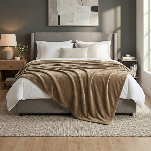 Americanflat 90x90 Fleece Throw Blanket - Soft and Breathable Throw Blanket for Couch, Bed, Chair - Oversized Fleece Blankets Perfect for Home, Bedroom, or Outdoor Use - Brown - color: Brown, size: 90x90