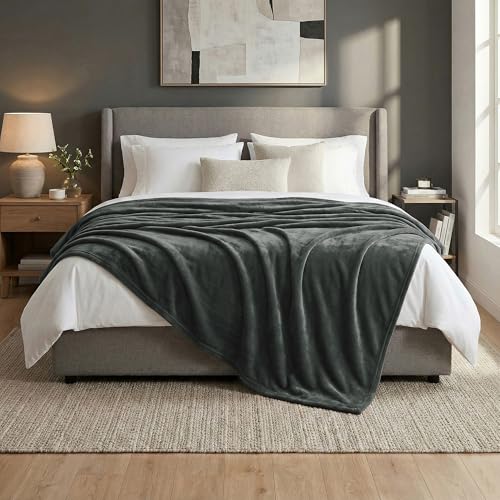 Americanflat 90x90 Fleece Throw Blanket - Soft and Breathable Throw Blanket for Couch, Bed, Chair - Oversized Fleece Blankets Perfect for Home, Bedroom, or Outdoor Use - Gray - color: Gray, size: 90x90