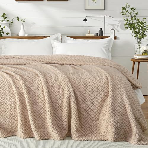 Exclusivo Mezcla Soft Fleece Twin Size Blanket for Bed, Camel | Jacquard Lightweight Cozy Bed Blanket, Breathable Decorative Fuzzy Textured All Season Use, 60x80 Inches - color: Camel, size: Twin ( 60x80 IN )