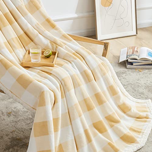 BEAUTEX Christmas Sherpa Fleece Twin Blanket Soft Warm Buffalo Plaid | Plush Blanket & Throw, Winter Cozy Fuzzy for Couch, Sofa, Bed (Beige, 60" x 80") - color: Beige, size: Twin-60"x80"