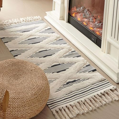Boho Runner Rug Washable Hallway Rug Runner, Tufted Woven Cotton Farmhouse Area Floor Mat for Bedroom, Modern Diamond Entryway Carpet with Tassels (Grey, 2'x5') - size: 2' x 5' (Rectangular)