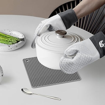 Oven Mitts and Pot Holders Sets, 2 Pack Extra Long, Heat Resistant 500°F | Heat Resistant Silicone Oven Mitt with Soft Cotton Lining, Flexible Gripping for BBQ, Baking, Cooking, Grilling, Kitchen