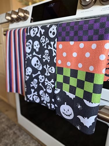Kitchen Towels, Dish Towels for Kitchen, 3 Pc Kitchen Towel Set | Microfiber Waffle Towels, 16 x 26 inches, with Hanging Loops, Reusable Tea Towels, Cute Kitchen Towels - 3 Pack - color: Halloween Multi
