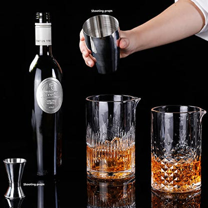 2 Pcs Cocktail Mixing,Crystal Glass Engraved Cocktail Stirring Glasses,24oz Drink Stirring,Thick Weighted Bottom,Professional Bartender's Mixer Glasses,Bar Tools. - color: 2 different glasses