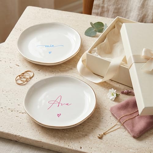 Personalized Ring Dish with Name, Custom Jewelry Tray Gift for Women, Bridesmaids, Mom, Grandma, or Best Friends (1-Name)