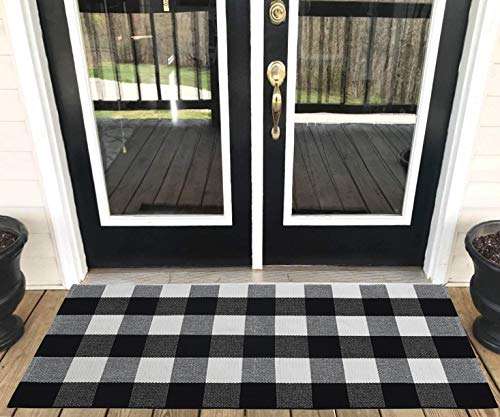 LEVINIS Buffalo Plaid Outdoor Rug - Retro Farmhouse Tartan Checkered Door Mat Black and White Hand-Woven Washable Floor Rugs for Kitchen/Bathroom/Entry Way/Laundry Room, 24'' x 51'' - color: Black and White Plaid, size: 1'11" x 4'3" (Rectangular)