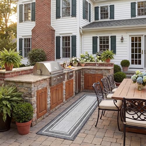 SAFAVIEH Washable Rug Outdoor Courtyard Collection - 2'3" x 6'7" Runner, Light Grey & Black, Non-Shedding & Easy Cleaning, Ideal for Patio, Entryway, Mudroom, Hallway, Kitchen (CY8475-37612) - color: Light Grey/Black, size: 2'3" x 6'7" (Runner)