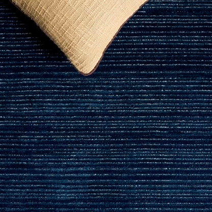 SAFAVIEH Vision Collection Accent Rug - 2'2" x 4', Navy, Modern Ombre Design, Non-Shedding & Easy to Clean, Ideal for Entryway, Foyer, Bedroom (VSN606N) - color: Navy, size: 2'2" x 4' (Rectangular)