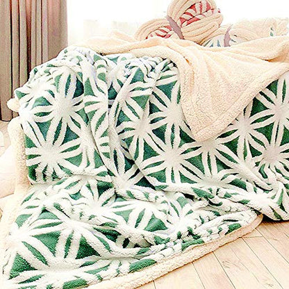 Green Flannel Sherpa Throws 60'' x 50'' New Blanket Ultra Plush Lightweight Throw Blanket Luxury Soft Warm Fuzzy Blanket Throws for Bed/Couch/Sofa/Office/Camping - color: C-green, size: 50''x60''