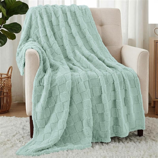 Utopia Bedding Plush Checkered Fleece Blanket Sage Green Throw (50x60 Inch) | Soft, Cozy, Couch, Bed, Home Decor, Travel Friendly, Throws, Gift for Women and Men - color: Sage Green, size: Throw