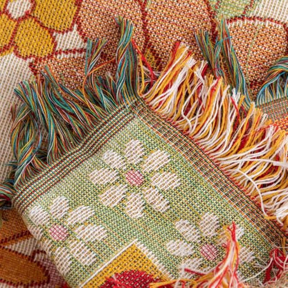 Versatile Floral Throw Blanket - Soft, Breathable Cotton for Couch & Bed, Decorative Art Style, Machine Washable