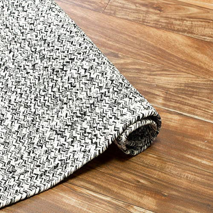 Super Area Rugs Farmhouse Braided Rug Cotton Kitchen Reversible Carpet, Black & White, 2' X 3' Oval - color: Black & White, size: 2' x 3' (Oval)