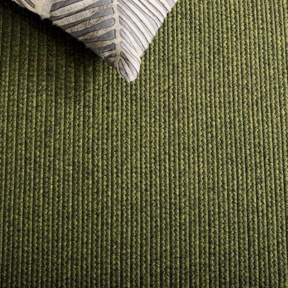 SAFAVIEH Braided Indoor/Outdoor Washable Round Rug 6', Green BRD315A | 1/4" Pile, Machine Washable, Easy Care, Polypropylene Fibers, Handwoven, Round Rug, Living Room, Patio